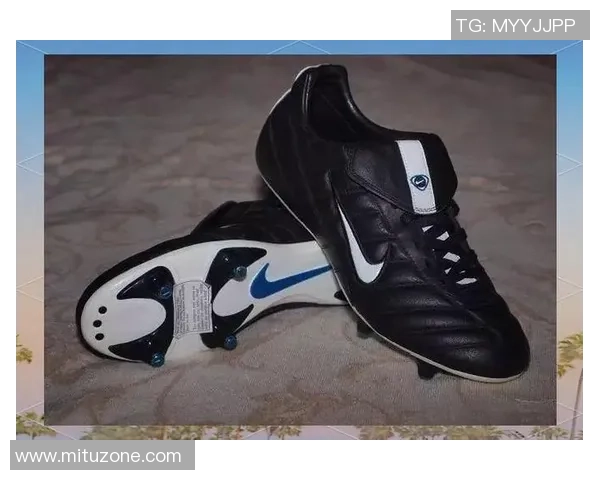 足球天才陈的传奇之路：从青涩少年到世界舞台的璀璨明星